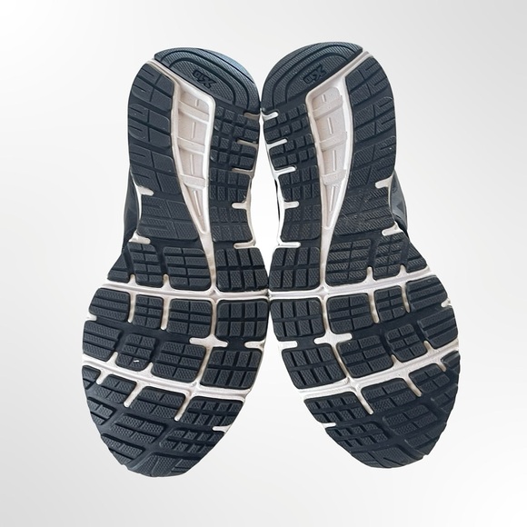 Mizuno Black Mesh Athletic Running Shoes in size 9 - Picture 3 of 4